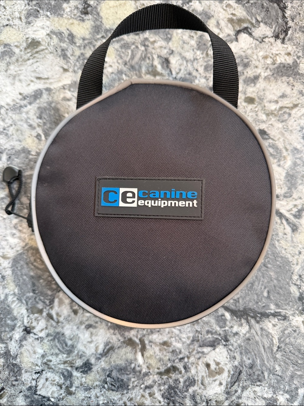 Canine Equipment 2 in 1 trail bowl